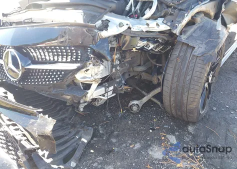 2019 Mercedes-Benz C 300 из США, поврежденный, VIN 55SWF8DB6KU311812